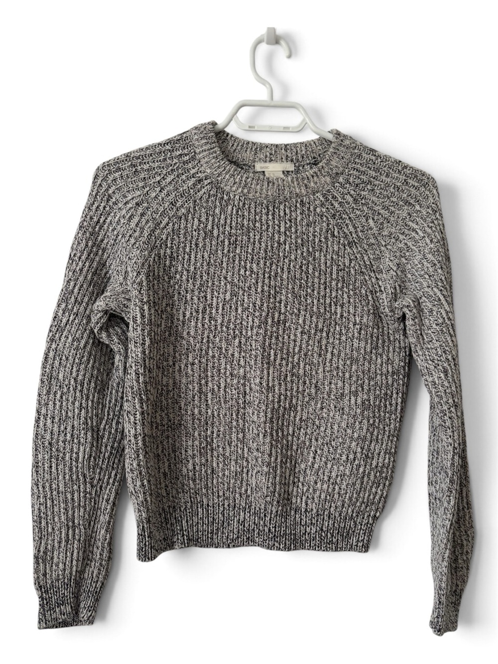 H&M Basic Gray Black Marled Chunky Knit Crewneck Sweater - XS